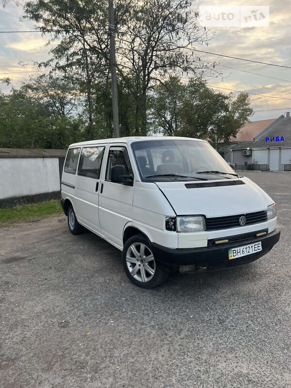 Volkswagen Caravelle (1991)