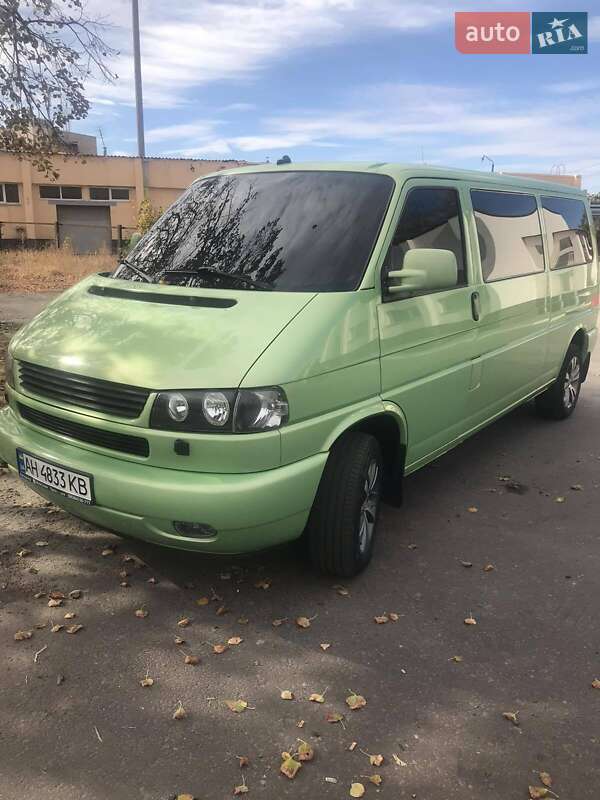 Volkswagen Caravelle (2000)