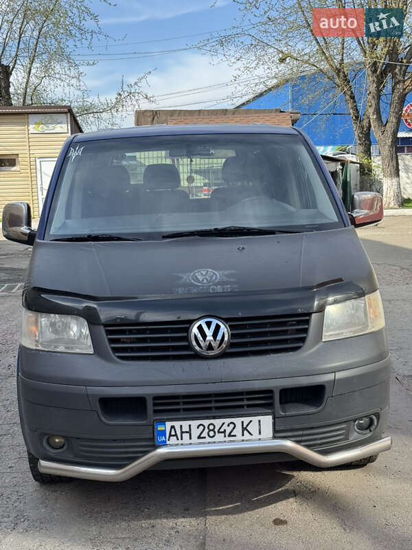 Volkswagen Caravelle (2008)