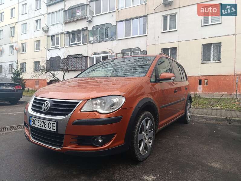 Volkswagen Cross touran (2007)