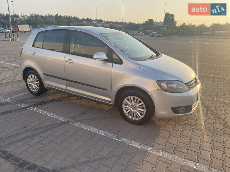 Volkswagen Golf plus (2010)