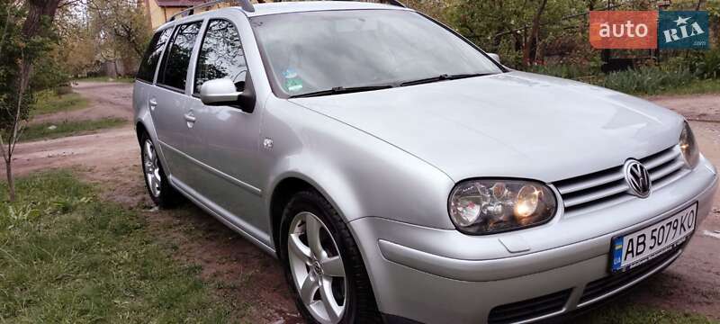 Volkswagen Golf (2006)