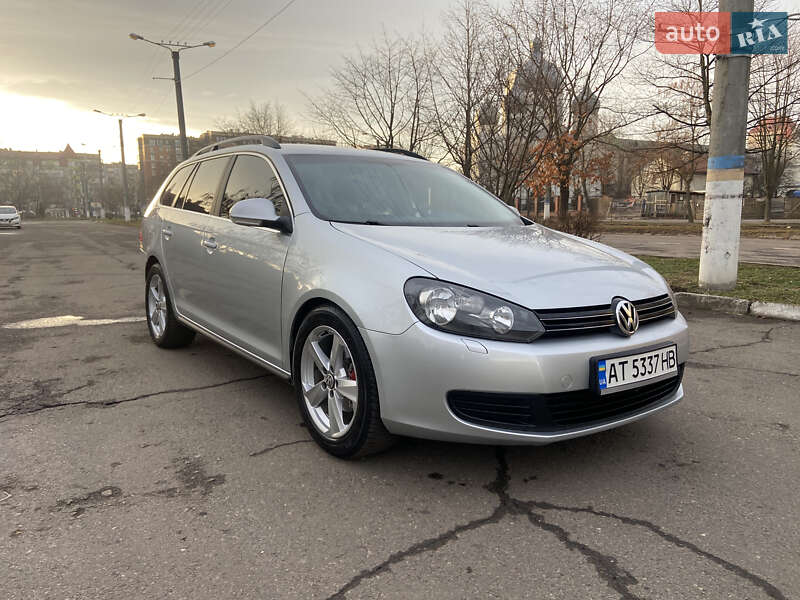 Volkswagen Golf (2012)