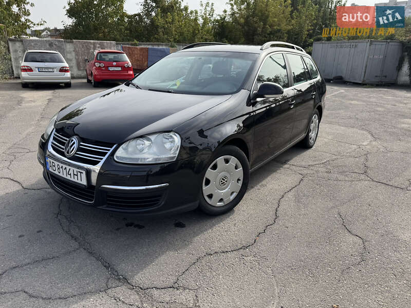 Volkswagen Golf (2008)