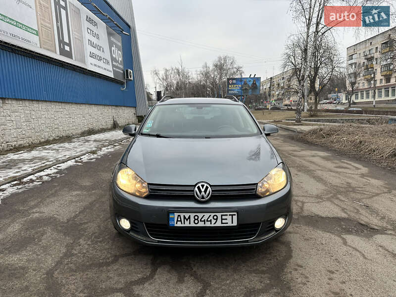 Volkswagen Golf (2012)