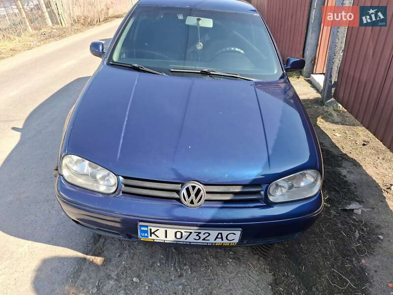 Volkswagen Golf (1999)