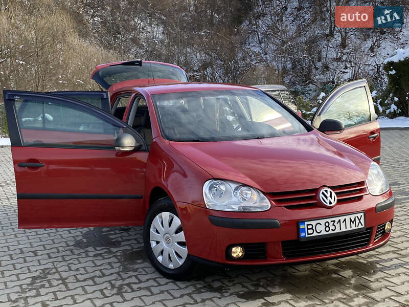 Volkswagen Golf (2008)