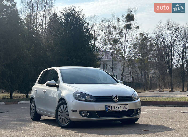 Volkswagen Golf (2011)