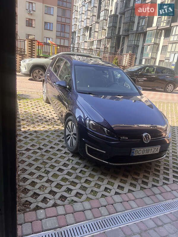 Volkswagen Golf (2015)