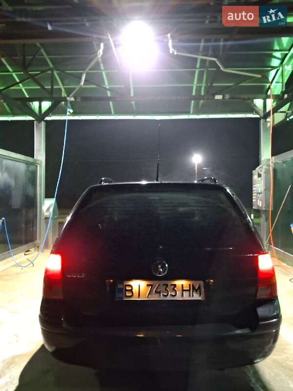 Volkswagen Golf (2002)