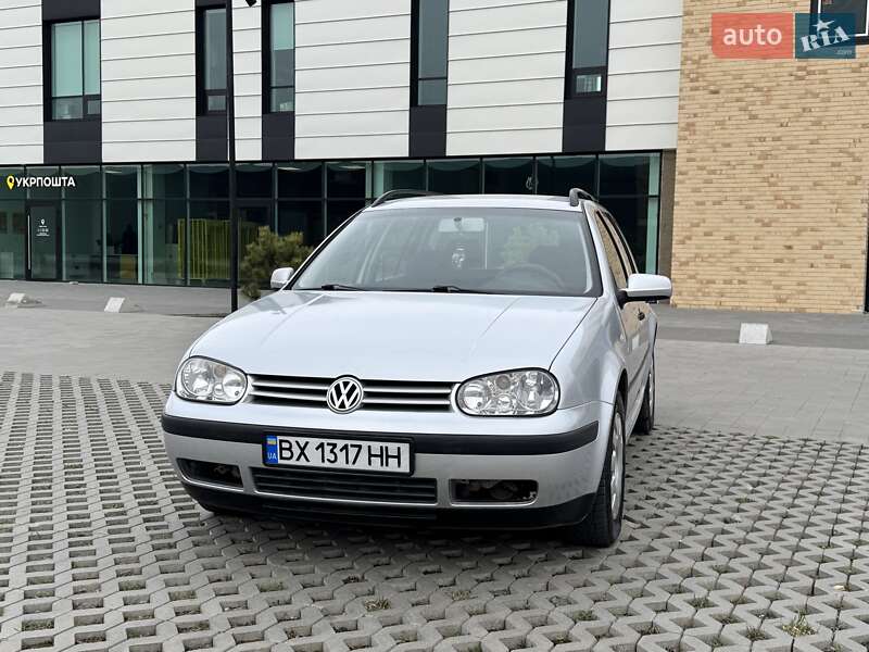 Volkswagen Golf (2002)