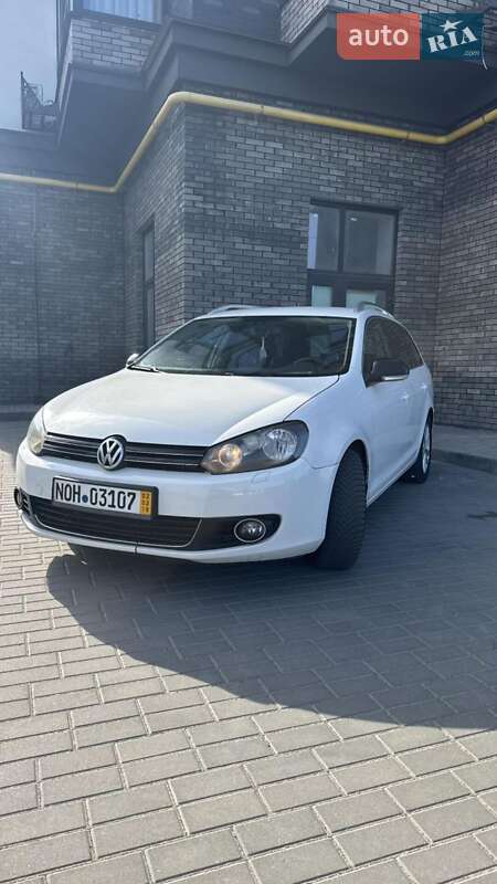 Volkswagen Golf (2012)