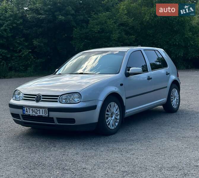 Volkswagen Golf (2000)
