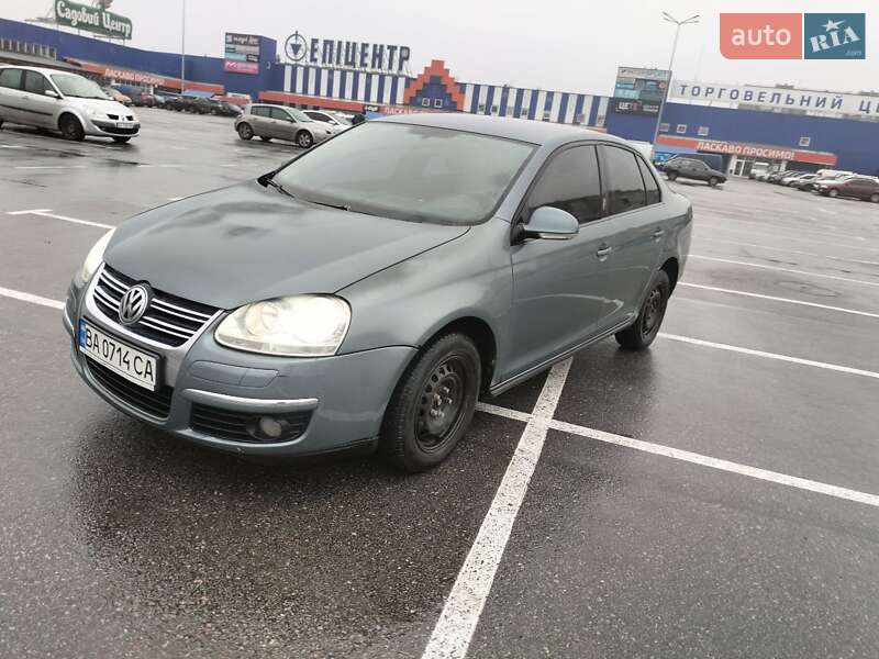 Volkswagen Jetta (2007)