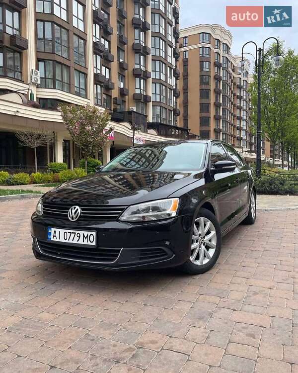 Volkswagen Jetta (2014)