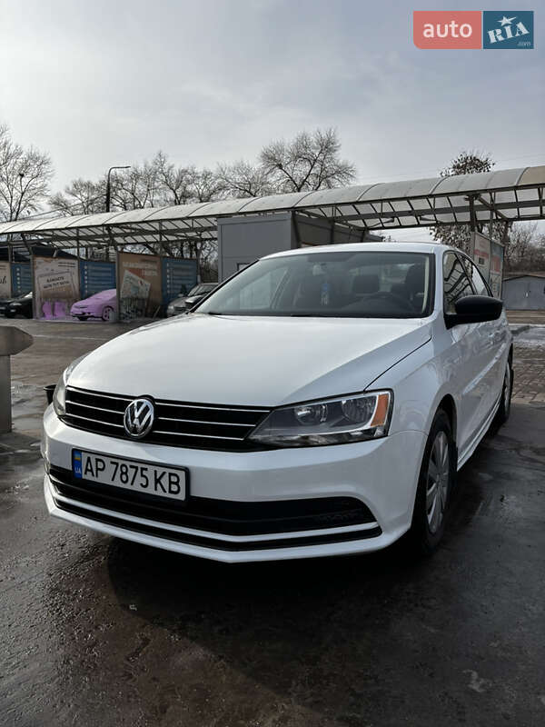 Volkswagen Jetta (2016)