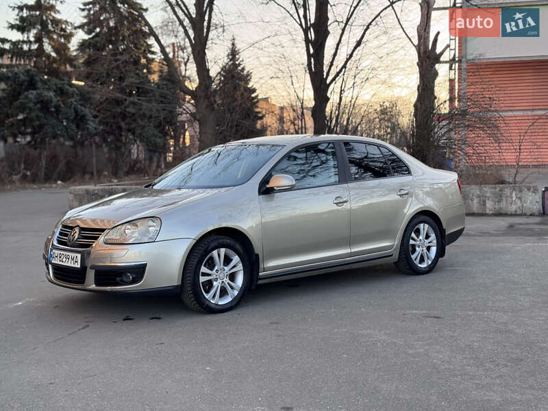 Volkswagen Jetta (2006)