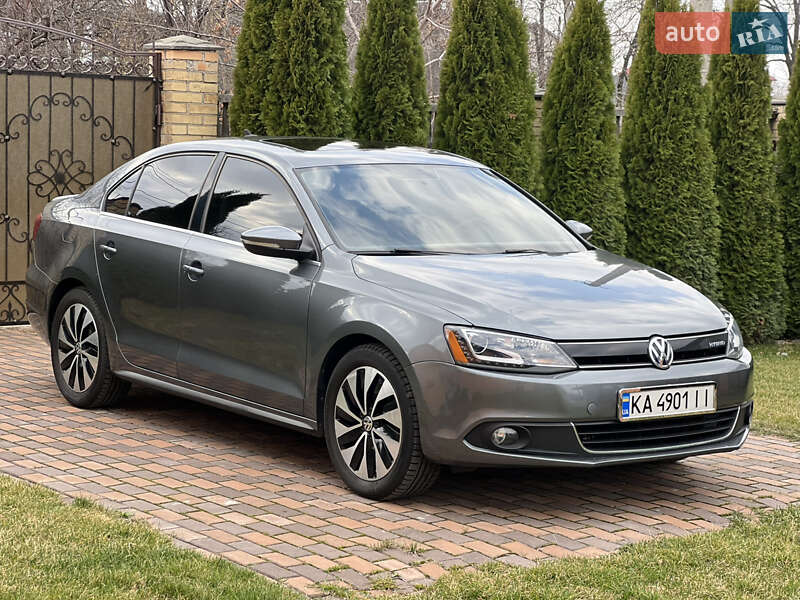 Volkswagen Jetta (2014)