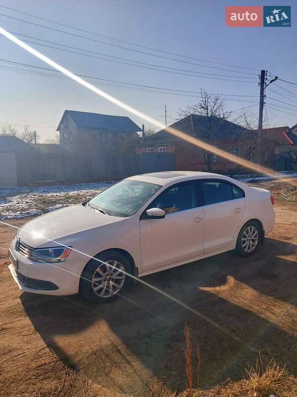 Volkswagen Jetta (2012)