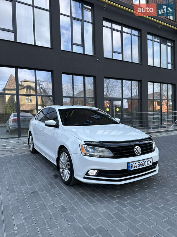 Volkswagen Jetta (2015)