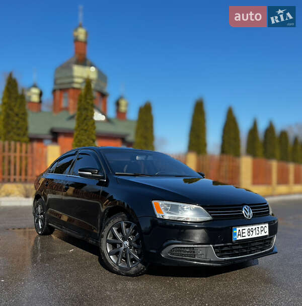 Volkswagen Jetta (2012)
