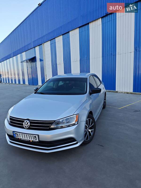 Volkswagen Jetta (2015)