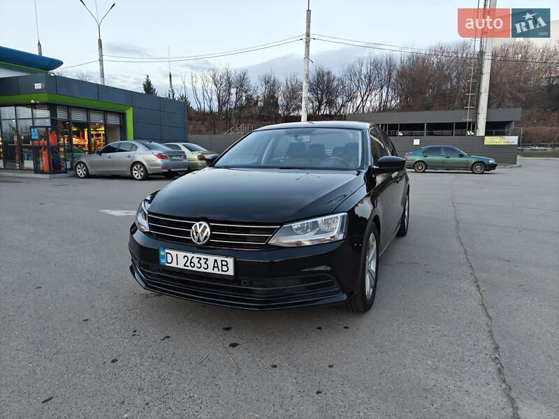 Volkswagen Jetta (2016)