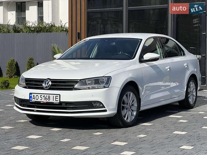 Volkswagen Jetta (2016)