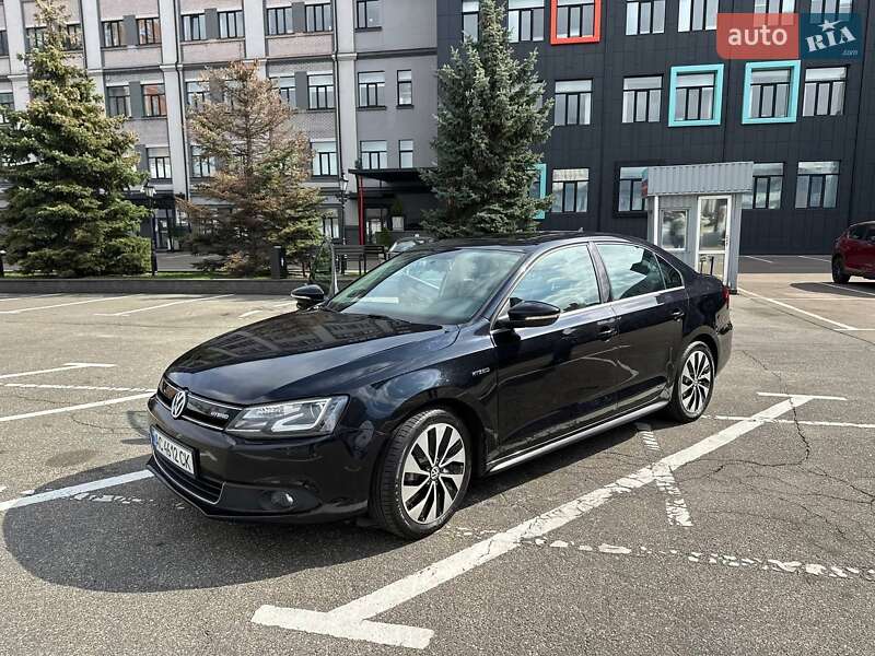 Volkswagen Jetta (2013)