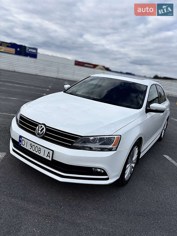 Volkswagen Jetta (2014)