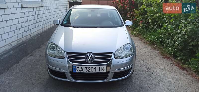 Volkswagen Jetta (2006)