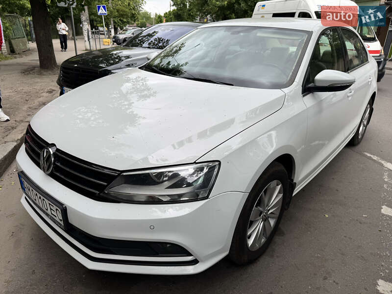 Volkswagen Jetta (2016)