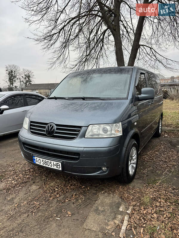 Volkswagen Multivan (2004)