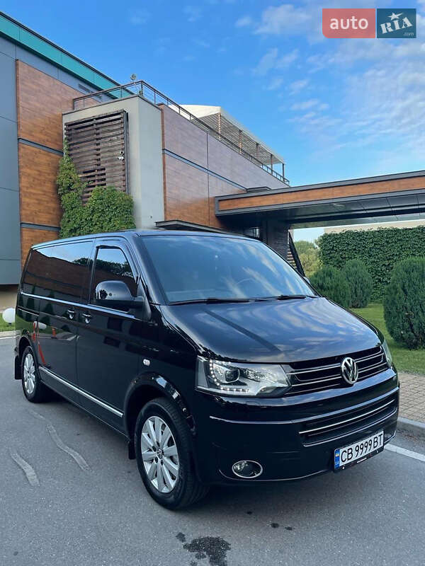 Volkswagen Multivan (2013)