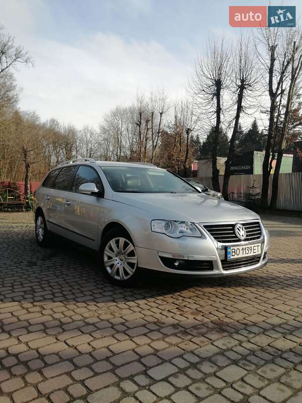 Volkswagen Passat (2010)