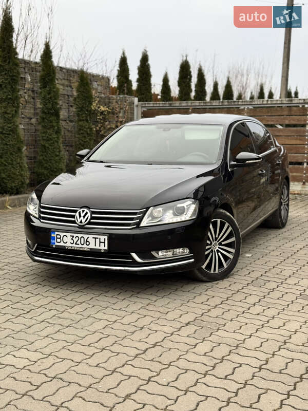Volkswagen Passat (2013)