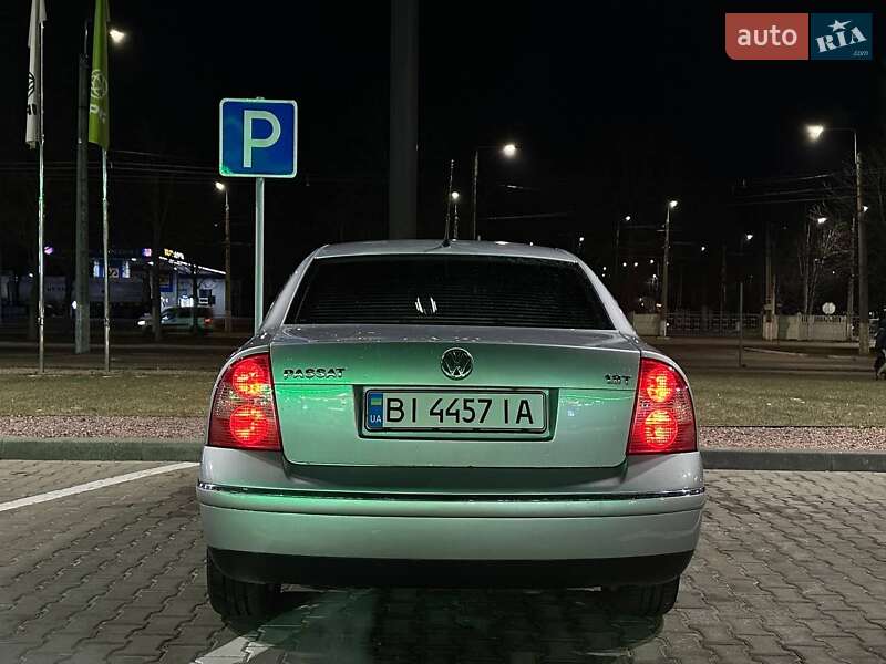 Volkswagen Passat (2003)