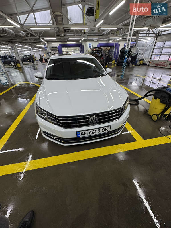 Volkswagen Passat (2017)
