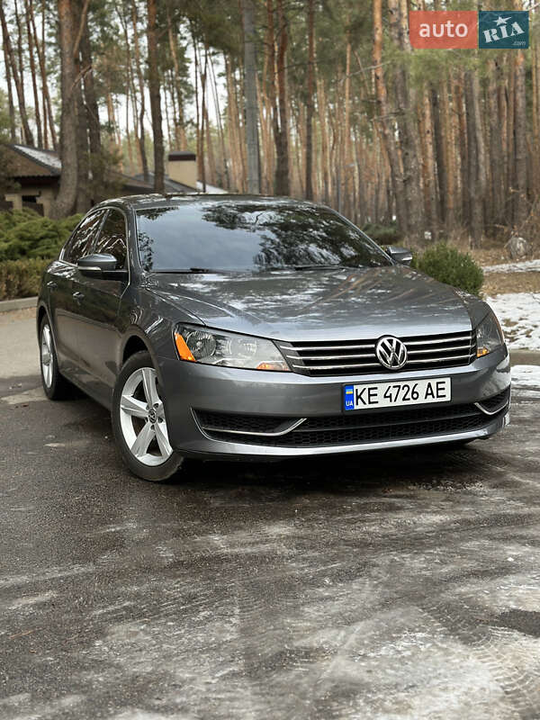 Volkswagen Passat (2013)