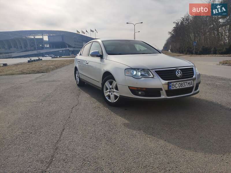 Volkswagen Passat (2008)