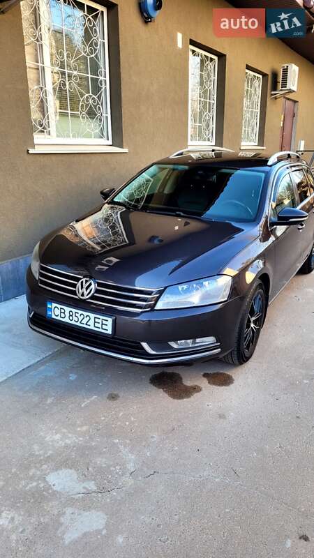 Volkswagen Passat (2011)