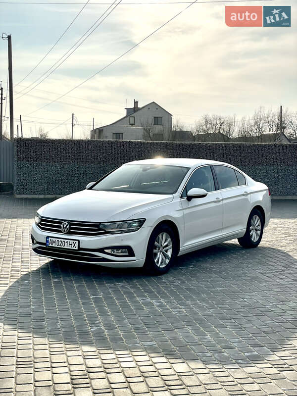 Volkswagen Passat (2019)