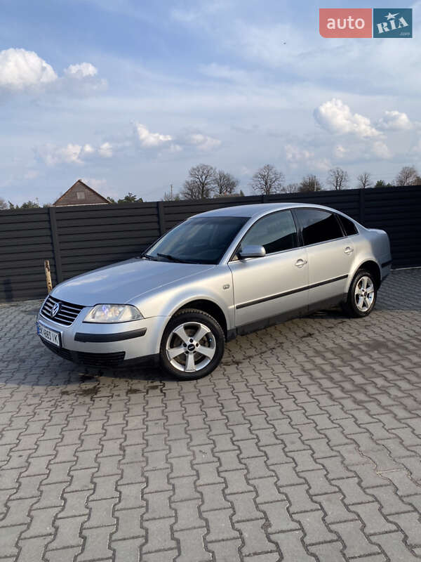 Volkswagen Passat (2001)