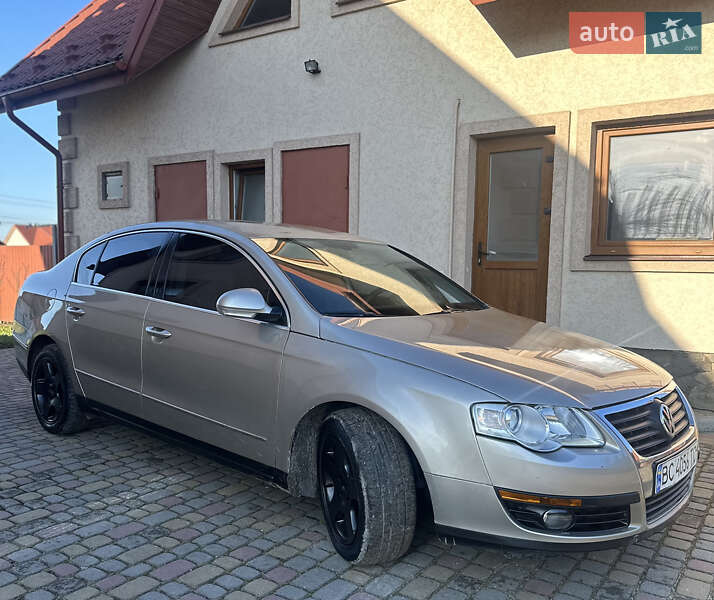 Volkswagen Passat (2006)