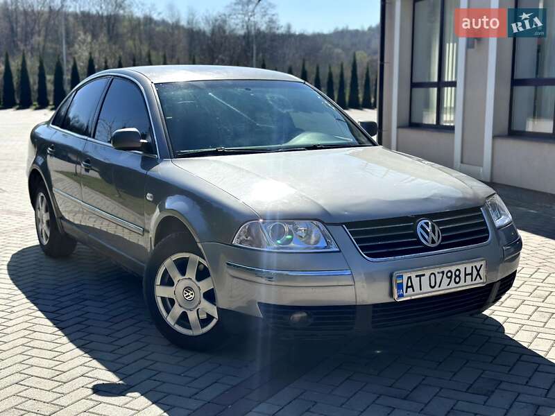 Volkswagen Passat (2003)