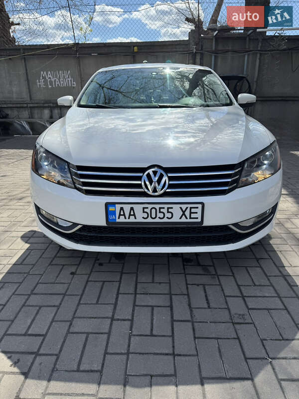 Volkswagen Passat (2013)