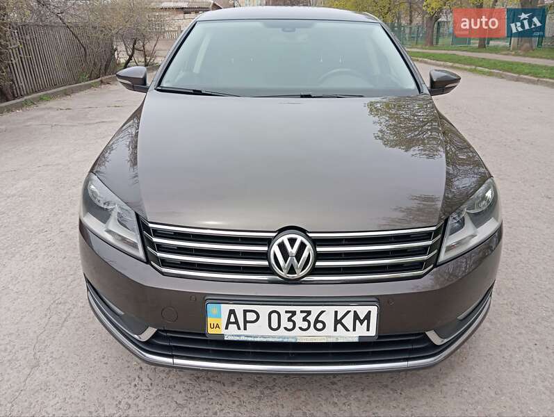 Volkswagen Passat (2012)