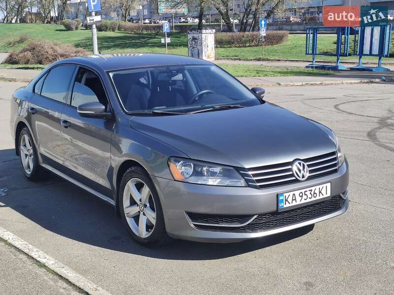 Volkswagen Passat (2012)