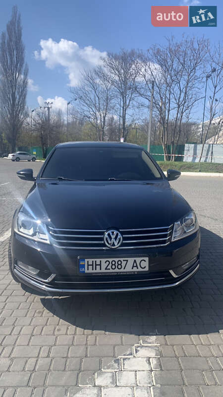 Volkswagen Passat (2012)
