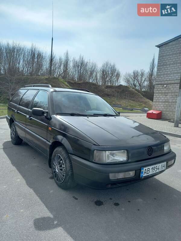 Volkswagen Passat (1993)